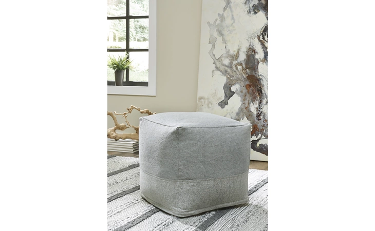 Mabyn POUF ASHLEY  A1000530