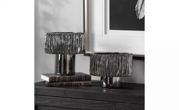 17577 ZOSIA BOWLS, S 2 UTTERMOST  17577