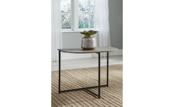 Wadeworth CHAIR SIDE END TABLE ASHLEY FURNITURE Two-tone T103-7