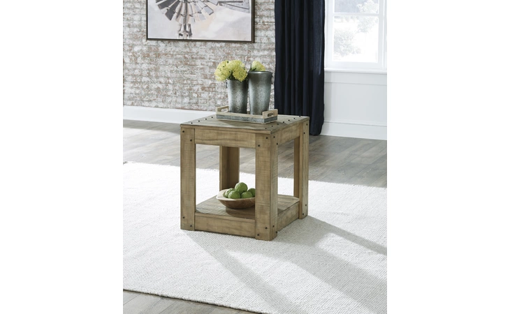 Lindalon RECTANGULAR END TABLE/LINDALON ASHLEY Rectangular End Table T914-3