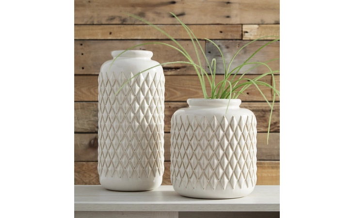 A2000440 Edwinna VASE SET (2/CN)