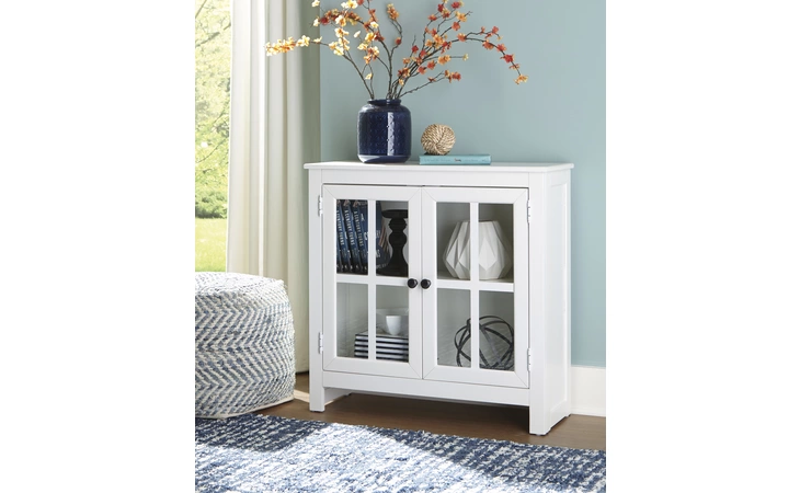 Nalinwood ACCENT CABINET ASHLEY  A4000385