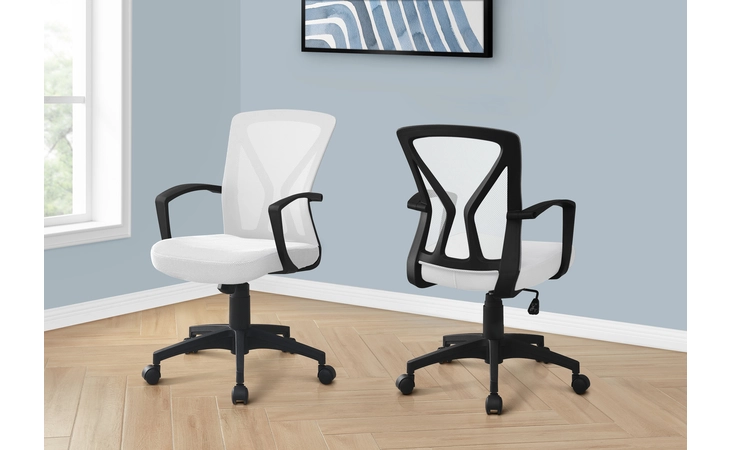 I7341  OFFICE CHAIR - WHITE / BLACK BASE ON CASTORS