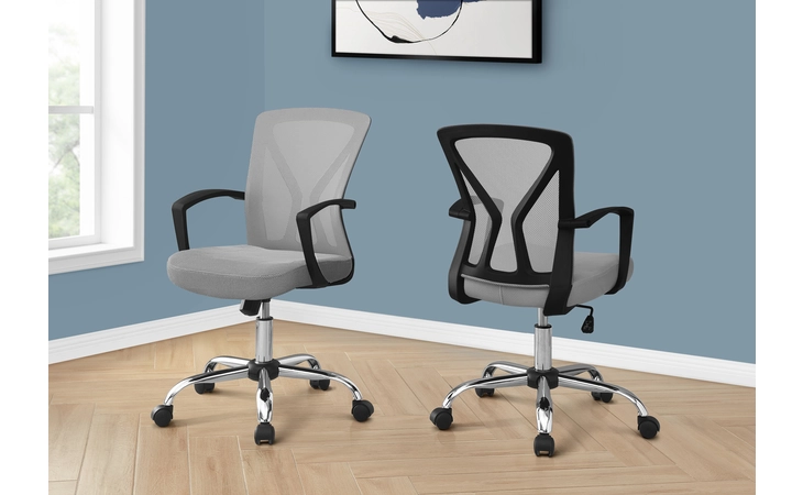 I7461  OFFICE CHAIR - GREY / CHROME BASE ON CASTORS