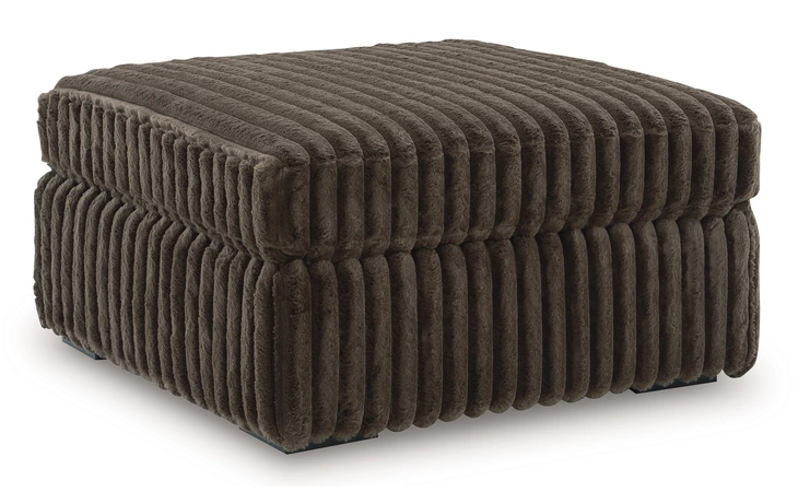  OVERSIZED ACCENT OTTOMAN ASHLEY FURNITURE  9810408