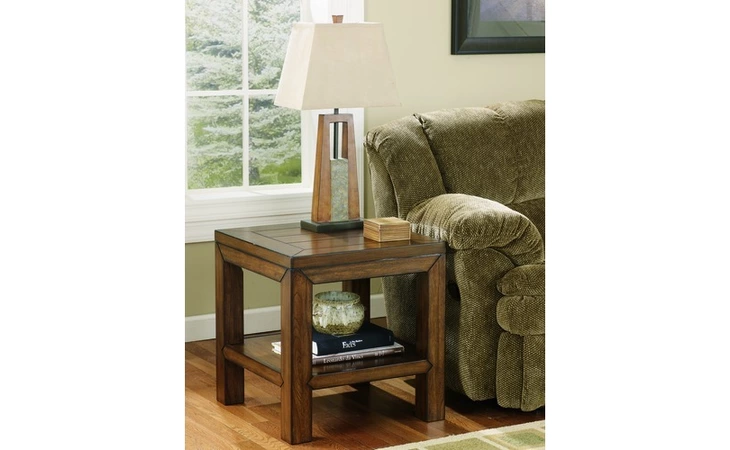 T676-2  END TABLE-OCCASIONAL-BRAYDEN