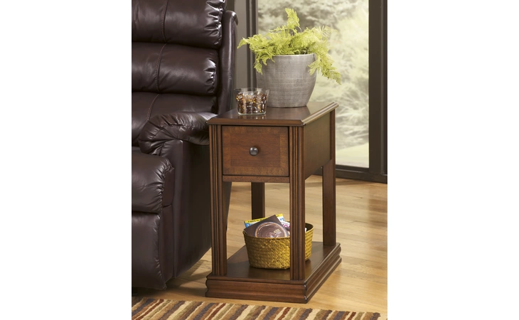 T007-527 Breegin CHAIR SIDE END TABLE