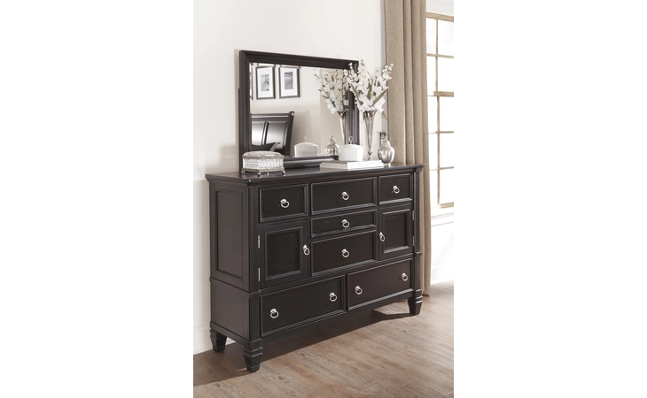 B671-31 GREENSBURG - BLACK DRESSER GREENSBURG BLACK