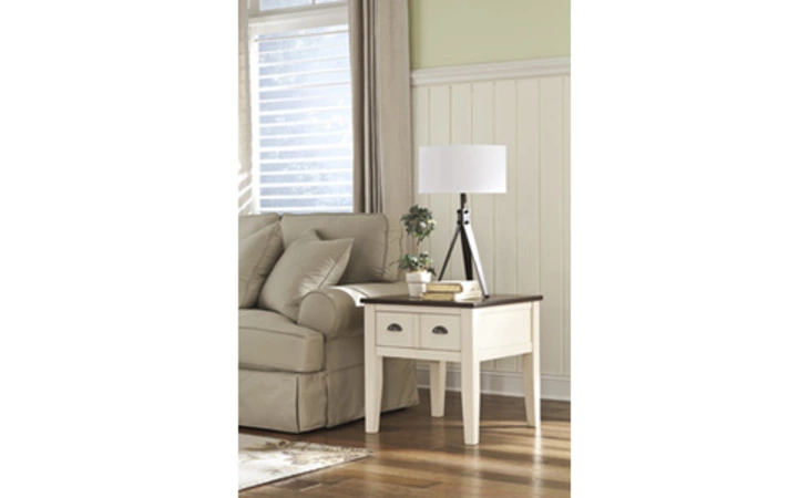WHITESBURG SQUARE END TABLE ASHLEY  T583-2