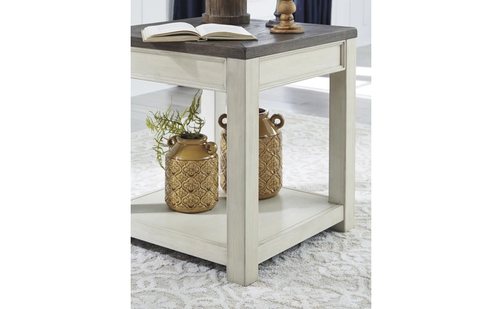 Bolanburg SQUARE END TABLE ASHLEY Square End Table T751-2