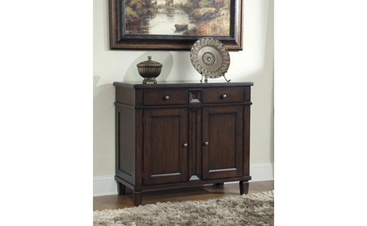 T516-40 HOLLOWAY ACCENT CHEST