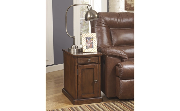 Laflorn CHAIR SIDE END TABLE ASHLEY Chair Side End Table T127-565