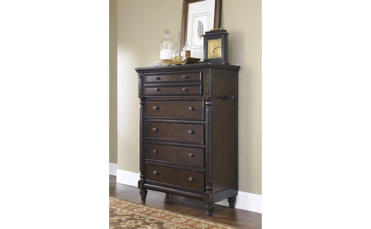 KEY TOWN CHEST ASHLEY  B668-46