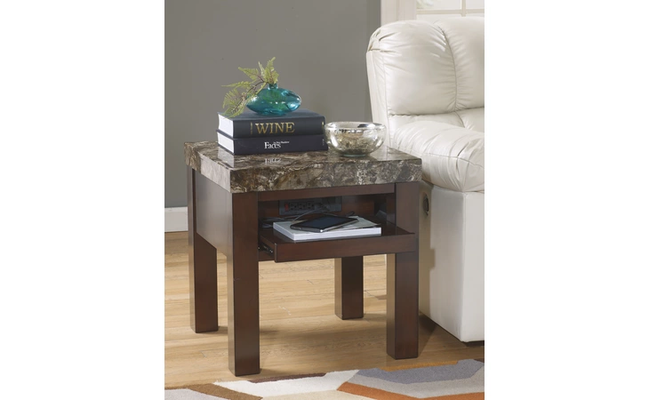 T687-2 KRALEENE SQUARE END TABLE KRALEENE