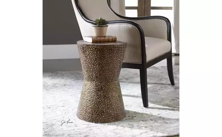 24461  CUTLER ACCENT TABLE