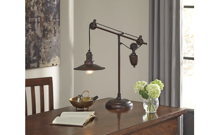 Kylen METAL DESK LAMP (1/CN) ASHLEY Metal Desk Lamp (1/CN) L734152