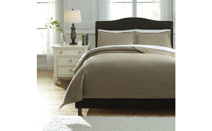 ALECIO - SAND KING QUILT SET ALECIO SAND ASHLEY Alecio Q760033K