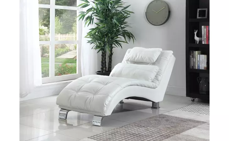 550078  DILLESTON UPHOLSTERED CHAISE WHITE