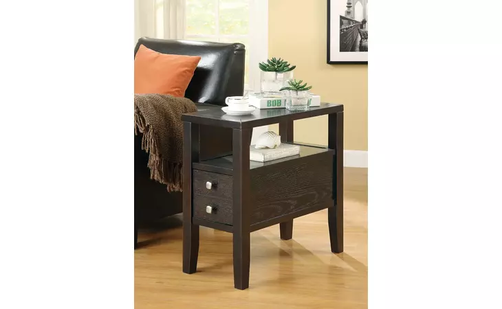 900991  ACCENT TABLE